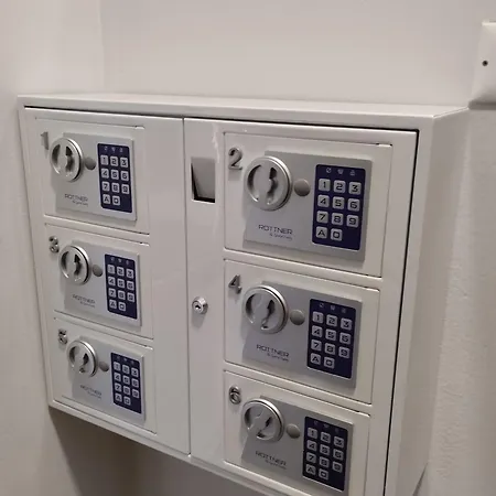 302 Volt Apartment Nové Zámky