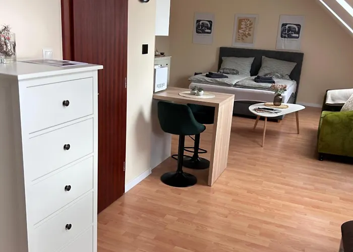 302 Volt * Nové Zámky